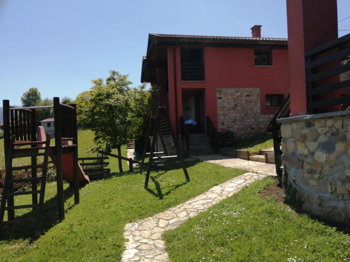 Apartamentos Rurales El Mirador De San Juan Cangas de Onis Luaran gambar